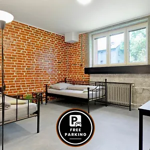 Hostel Na šalamouně